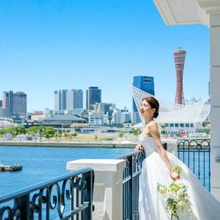 目の前に広がる青い海と空を独占する絶好のロケーション