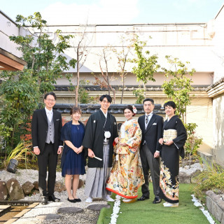 家族・親族に感謝を伝え、両家の絆を確かめる時間をお過ごしください