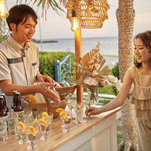 ドリンクはフリードリンクでご案内しているので飲み放題♪|ザ・ヨミタンリゾート アクアグレイス・チャペルの写真(51820483)