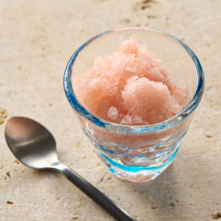 グアバのグラニテ カンパリ風味"