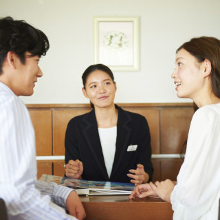 想いに寄り添い、カタチにする。「ウエディングプランナー」