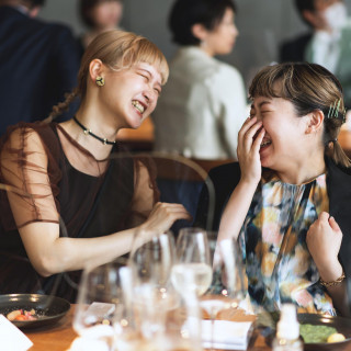 1500組以上手がけたCRAZY WEDDINGがプロデュースする『ゲスト中心の結婚式』