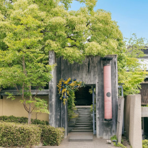 大人の隠れ家のような佇まいのエントランス|IMURI (イムリ)の写真(55979316)