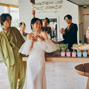 おふたりもゲストも自然と笑顔になれる|UNWEDDING　中之島の写真(52410081)