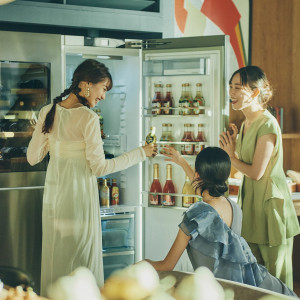 ドリンクは冷蔵庫から好きなタイミングで|UNWEDDING　中之島の写真(55481529)