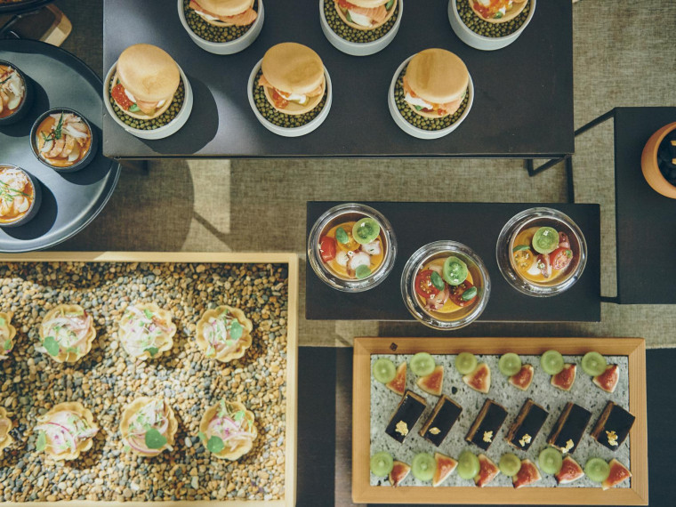 思わず写真を撮りたくなる見た目も華やかな料理