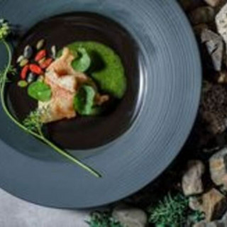 ソースやダシもシェフがこだわり抜いた逸品を、大切な人と味わう特別な料理時間