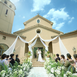 南フランスの街並み全体がそのままプライベートガーデンに。会話も弾むナチュラルなひとときを