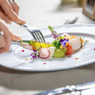 挙式当日の婚礼【コース料理2000円ランクアップ×人数分】