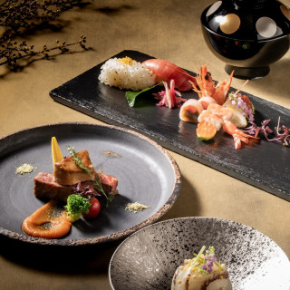 一皿一皿に職人の技と心を込めた和食。味わい深い日本の美を堪能できます