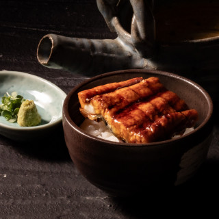 出汁の香りが広がる上品な和食。ご家族の絆を深める温かなひとときを