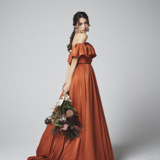 カラードレスへのお色直しも可能 【ランタナ】