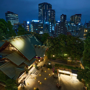 神前結婚式を創始した神社で、縁結びに御利益があることでも名高い|東京大神宮の写真(56140954)