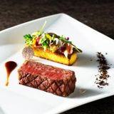 2万円相当の婚礼コース料理をワンプレートに盛り合わせた「コース仕立て贅沢試食」