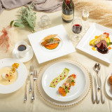 QUO1万円&フルコース試食招待券プレゼント