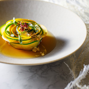 レストランのお料理よりも豪華でなければならない。それが結婚式のお料理だと思っています。|京都祝言 SHU:GENの写真(53313186)