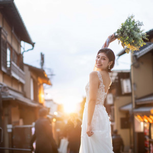 東山の風景の中で、まるで映画のワンシーンのように。|京都祝言 SHU:GENの写真(53315260)