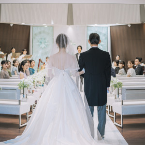 父とバージンロードを歩む時間|PARTY Wedding by ホテルメトロポリタンの写真(53907639)