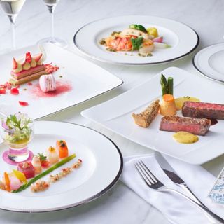 《美食×おもてなし》口コミ◎国産牛×オマール*5品コース試食