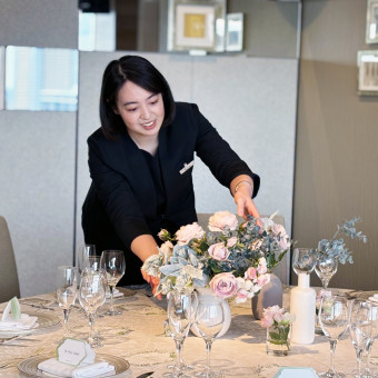 磨かれたセンスと丁寧さで装花を仕上げます