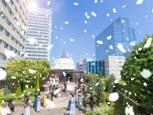 【定額制パーティ】や【フォト婚＋食事会】など多彩なスタイルあり