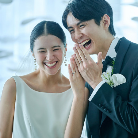 ゲストとの距離も近いからこそおふたりらしい表情に