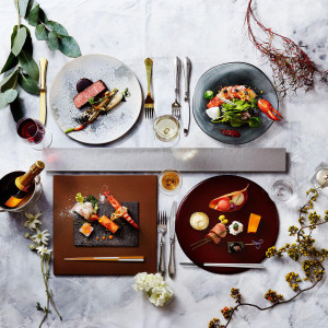 ★祝日限定プレミアム★厳選国産牛贅沢10品無料試食×衣裳50万優待