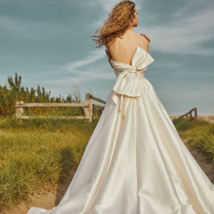 世界最高級のドレスブランドをはじめ洗練シルエットのドレスが多彩|MARINE TOWER WEDDING（マリンタワー ウエディング）の写真(54269678)