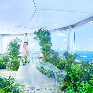 地上100mの展望フロアがふたりの舞台|MARINE TOWER WEDDING（マリンタワー ウエディング）の写真(58061947)