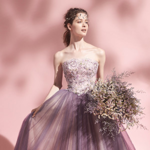花嫁をより輝かしてくれるドレス こだわりの1着が見つかります|MARINE TOWER WEDDING（マリンタワー ウエディング）の写真(54269702)