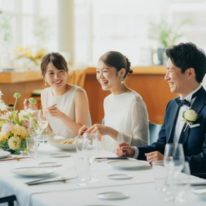 距離が近く、アットホームな雰囲気で大切なゲストとのひと時を|Restaurant Sola|レストラン ソラの写真(55713522)