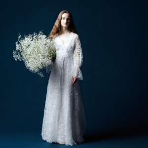 透け感のある素材で軽やかでスタイリッシュな印象に|Restaurant Sola｜レストラン ソラの写真(55729031)