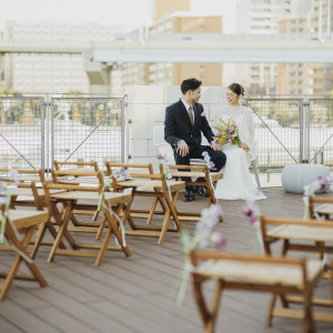 オープンテラスでの人前式は潮風を感じながら開放的に行えます|Restaurant Sola｜レストラン ソラの写真(54764040)