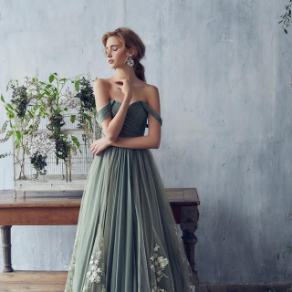 お色直しドレス50％OFF！！