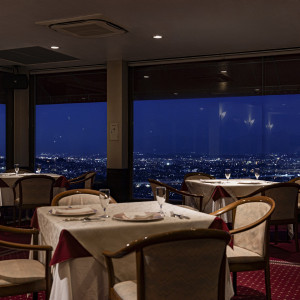 美しい夜景が眼下に広がり、ロマンティックなパーティーも|レストランMORIの写真(54728098)