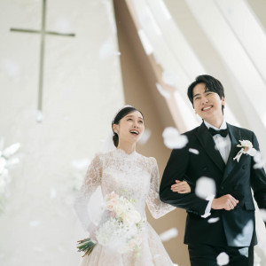 印象的なデザインのチャペルで祝福に満ちた結婚式を|グランド ハイアット 福岡の写真(55745786)