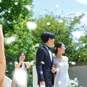 憧れ大階段でフラワーシャワー|ララシャンス迎賓館・伊万里迎賓館の写真(55045063)