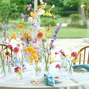 お二人が好きな色の花を添えて|ララシャンス迎賓館・伊万里迎賓館の写真(55045950)