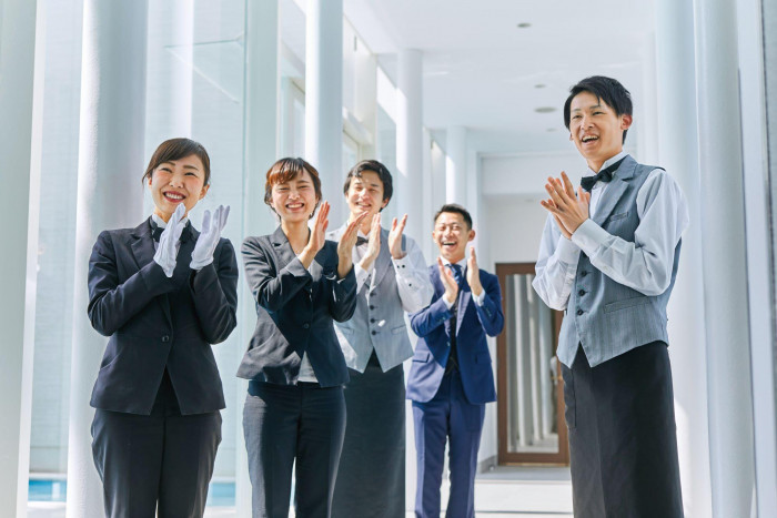 サービスクリエイターがお二人の大切なゲストをおもてなし