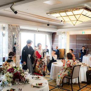 ゲスト用更衣室が充実していたり、全披露宴会場の同フロアに喫煙ルームが設けられていたりとゲストへの配慮も行き届いているのが魅力。|浅草ビューホテルの写真(55063391)