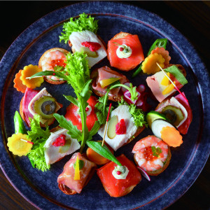 ゲストを思い浮かべながら選ぶお料理が今まで支えてくれた感謝の気持ちを届けます。|浅草ビューホテルの写真(55063592)