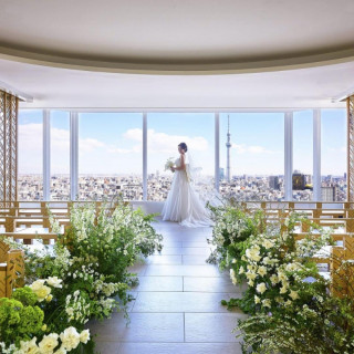 【組数限定】洗練ドレス試着×感動チャペル体験×無料贅沢試食