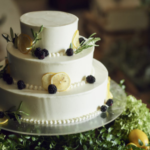 専属パティシエが一つ一つオリジナルで手掛けるウェディングケーキ|メーヤー・ライニンガーの写真(55067944)