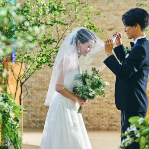 専属スタイリストに何でもお任せ。事前のヘアメイクリハーサルで入念にお打ち合わせも◎|メーヤー・ライニンガーの写真(55067097)