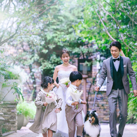 1200坪の広大な敷地に広がる目白の森