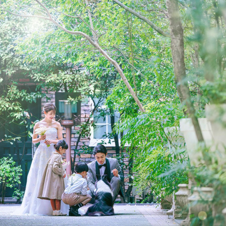 1200坪の広大な敷地に広がる目白の森