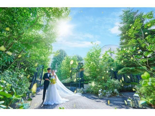 螺旋階段やフラワーロードなど憧れのフォトスポット満載