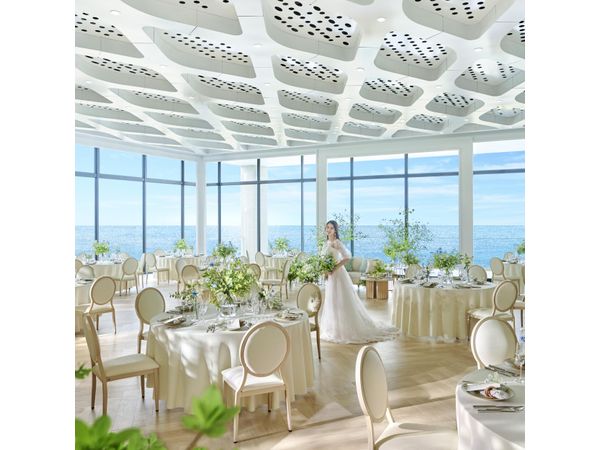 THE SURF SEASIDE TERRACE(ザ・サーフ シーサイドテラス)のBanquet Room - Perla (ペルラ) -の写真(1枚目)