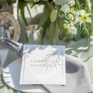 【グランドオープン記念特別プラン】
◆挙式料＆会場使用料
◆お写真・衣装関係など特典盛りだくさん！