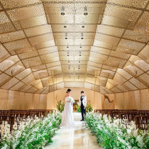 デザインが印象的なチャペル|インフィニート名古屋/テイクアンドギヴ・ニーズウェディングの写真(56595097)